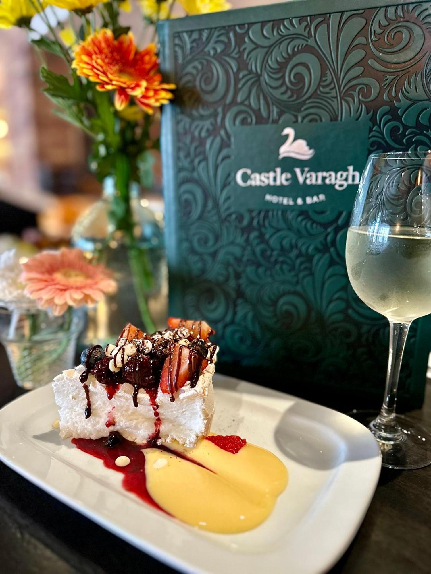 Castle Varagh Hotel & Bar Castlepollard Экстерьер фото